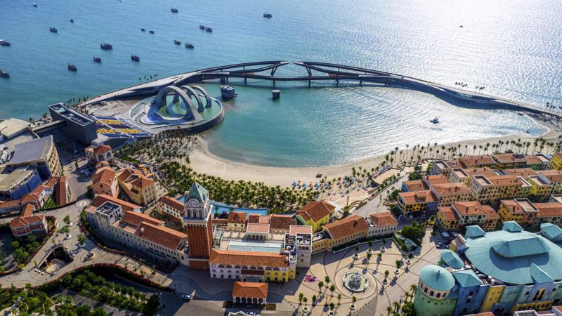 TP đảo đầu tiên của Việt Nam từng "kêu cứu" vì vắng khách, nay thu từ du lịch hơn 11.200 tỷ trong 6 tháng- Ảnh 6. TP đảo đầu tiên của Việt Nam từng "kêu cứu" vì vắng khách, nay thu từ du lịch hơn 11.200 tỷ trong 6 tháng- Ảnh 6.
