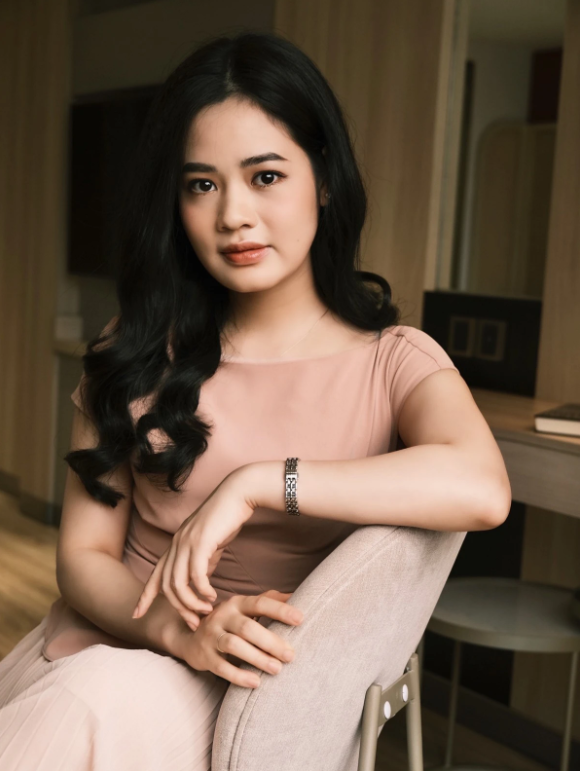 Giải mã thỏi nam châm của Shark Tank Việt Nam Lê Hàn Tuệ Lâm: Nữ "cá mập" vươn lên từ đáy đại dương, làm được 1 điều cực kỳ hiếm có - Ảnh 2. Giải mã thỏi nam châm của Shark Tank Việt Nam Lê Hàn Tuệ Lâm: Nữ "cá mập" vươn lên từ đáy đại dương, làm được 1 điều cực kỳ hiếm có - Ảnh 2.