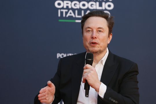 "Tôi sẽ tiếp tục làm những gì đang làm"- Elon Musk đáp trả cáo buộc của WSJ về việc dùng ma túy - Ảnh 1. "Tôi sẽ tiếp tục làm những gì đang làm"- Elon Musk đáp trả cáo buộc của WSJ về việc dùng ma túy - Ảnh 1.