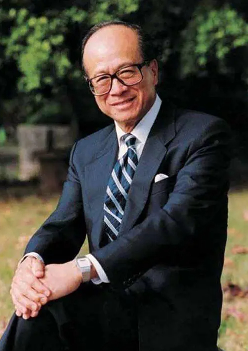 Tỷ phú Lý Gia Thành: Nếu không muốn đến 40 tuổi vẫn nghèo kiết xác thì ghi nhớ 20 CÂU này - Ảnh 1. Tỷ phú Lý Gia Thành: Nếu không muốn đến 40 tuổi vẫn nghèo kiết xác thì ghi nhớ 20 CÂU này - Ảnh 1.