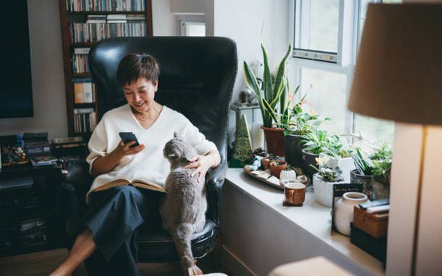 Tôi 55 tuổi, có 700 triệu tiền tiết kiệm, lương hưu 10 triệu đồng/tháng, vẫn muốn đi làm để kiếm tiền: Lời nói của người cha 81 tuổi khiến tôi bỏ cuộc! - Ảnh 2. Tôi 55 tuổi, có 700 triệu tiền tiết kiệm, lương hưu 10 triệu đồng/tháng, vẫn muốn đi làm để kiếm tiền: Lời nói của người cha 81 tuổi khiến tôi bỏ cuộc! - Ảnh 2.