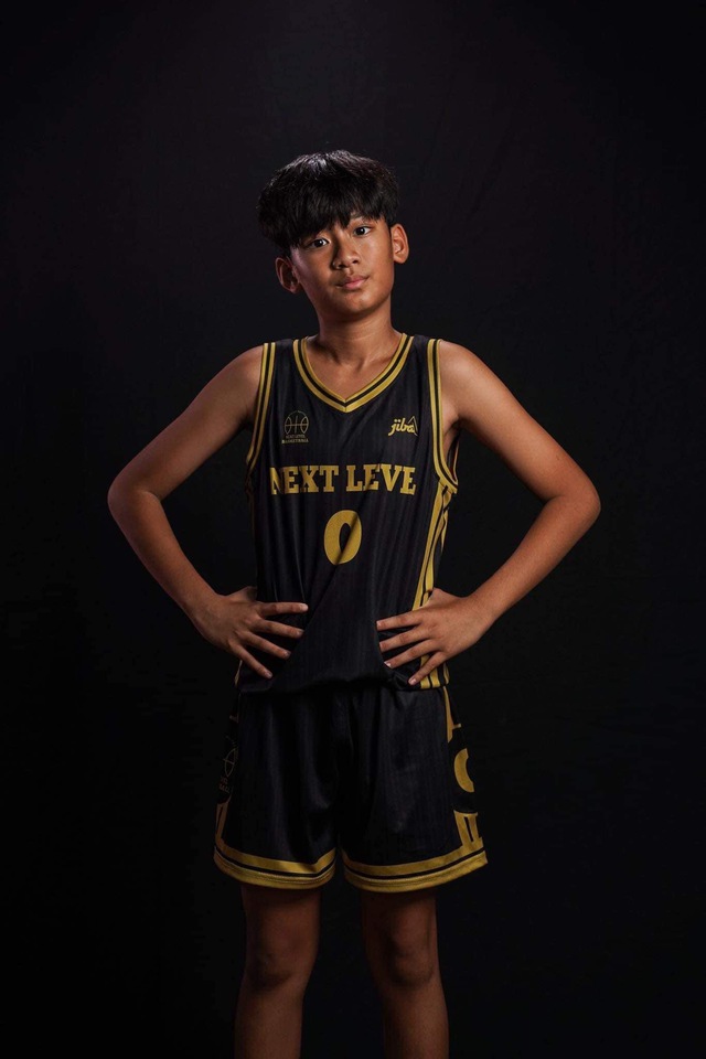 Hội quý tử Vbiz trổ mã: Con trai Công Lý khác lạ, Subeo - Kỳ Anh chiều cao vượt trội- Ảnh 15. Hội quý tử Vbiz trổ mã: Con trai Công Lý khác lạ, Subeo - Kỳ Anh chiều cao vượt trội- Ảnh 15.