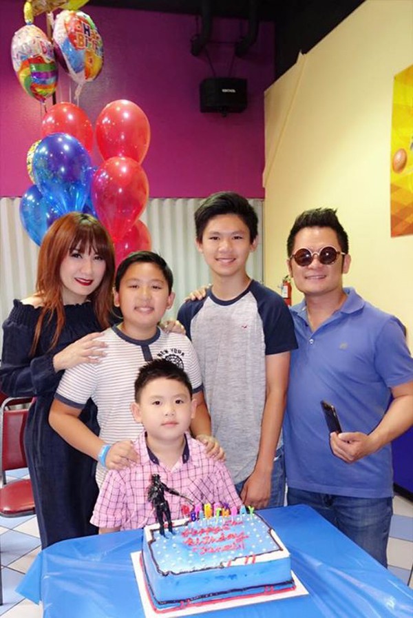 Bằng Kiều nghẹn ngào xin lỗi trên sóng truyền hình- Ảnh 9. Bằng Kiều nghẹn ngào xin lỗi trên sóng truyền hình- Ảnh 9.