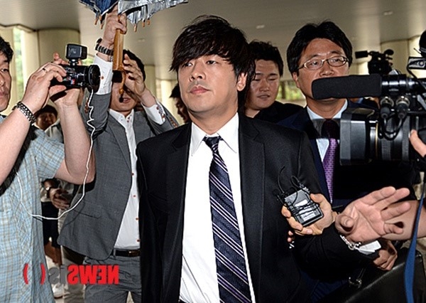 Mỹ nam bị đuổi khỏi showbiz vì tội lỗi khó tha thứ, hết thời vẫn sống sung sướng với khối tài sản khủng- Ảnh 6. Mỹ nam bị đuổi khỏi showbiz vì tội lỗi khó tha thứ, hết thời vẫn sống sung sướng với khối tài sản khủng- Ảnh 6.
