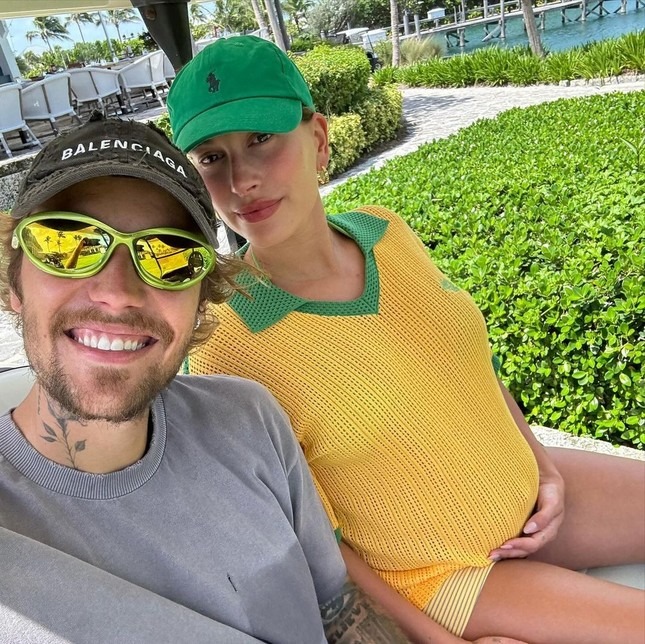Justin Bieber lớn tiếng quát nạt "trẻ trâu", quyết bảo vệ vợ bầu Hailey Baldwin- Ảnh 6. Justin Bieber lớn tiếng quát nạt "trẻ trâu", quyết bảo vệ vợ bầu Hailey Baldwin- Ảnh 6.