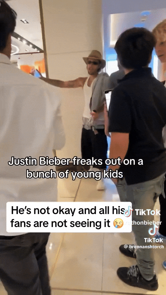 Justin Bieber lớn tiếng quát nạt "trẻ trâu", quyết bảo vệ vợ bầu Hailey Baldwin- Ảnh 1. Justin Bieber lớn tiếng quát nạt "trẻ trâu", quyết bảo vệ vợ bầu Hailey Baldwin- Ảnh 1.