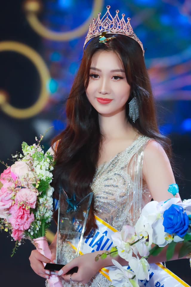 Võ Lê Quế Anh là ai, visual và ứng xử thế nào mà bị &quot;ném đá&quot; khi đăng quang Miss Grand Vietnam 2024?- Ảnh 9.