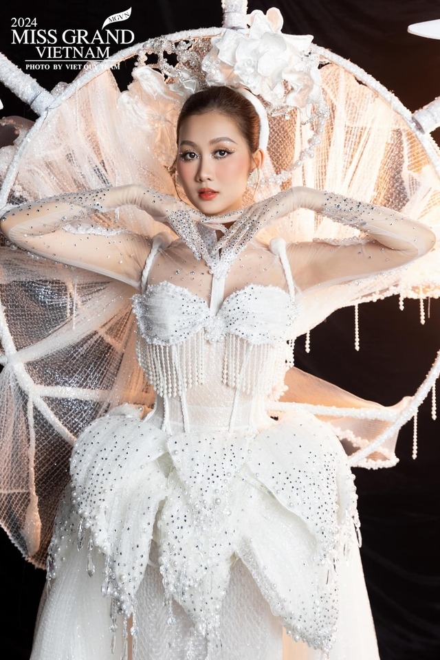 Ban giám khảo Miss Grand Vietnam 2024 lên tiếng về nghi vấn Võ Lê Quế Anh đăng quang nhờ gia đình- Ảnh 4. Ban giám khảo Miss Grand Vietnam 2024 lên tiếng về nghi vấn Võ Lê Quế Anh đăng quang nhờ gia đình- Ảnh 4.