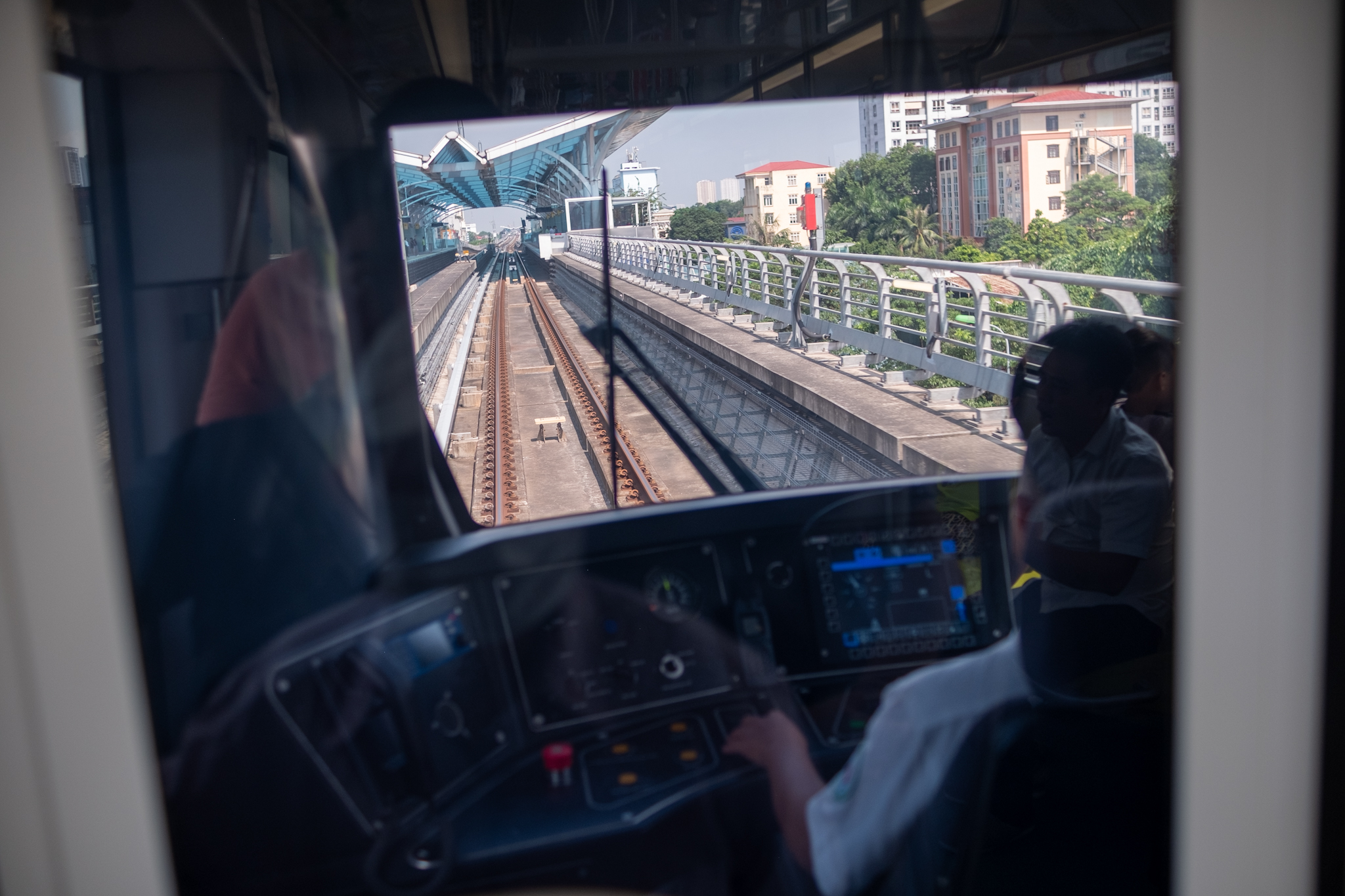 Metro Nhổn - ga Hà Nội bắt đầu đón những vị khách đầu tiên, nhiều trải nghiệm vô cùng thú vị!- Ảnh 30. Metro Nhổn - ga Hà Nội bắt đầu đón những vị khách đầu tiên, nhiều trải nghiệm vô cùng thú vị!- Ảnh 30.