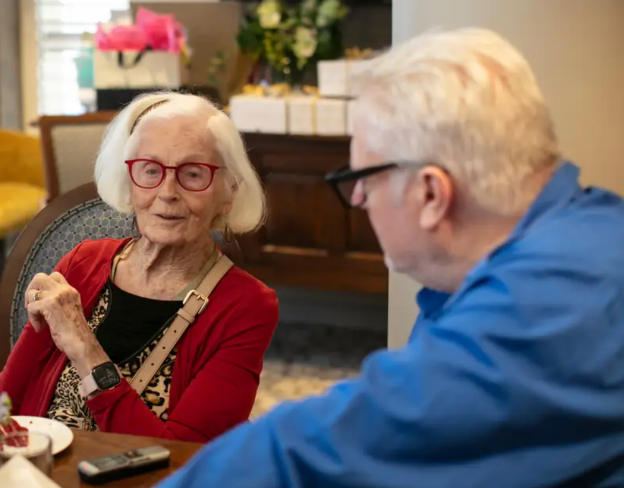 photo-1700448419571 photo-1700448419571