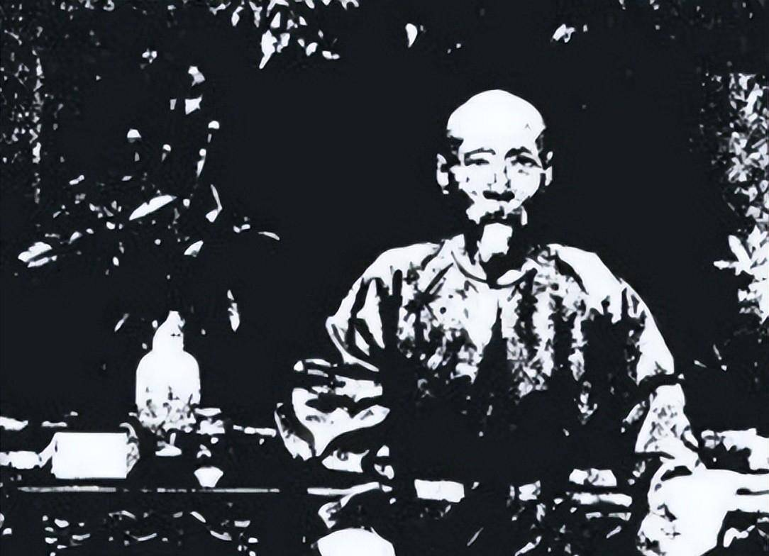 photo-1701333040914 photo-1701333040914