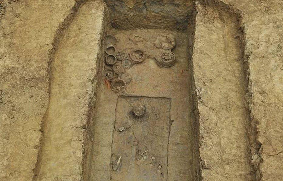 photo-1701333042942 photo-1701333042942