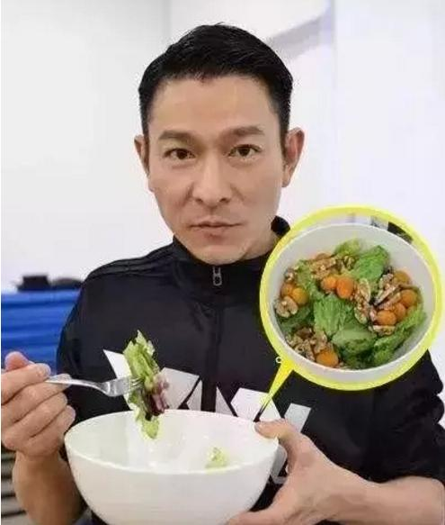 photo-1702204922438 photo-1702204922438