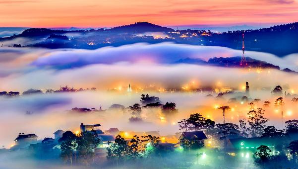 photo-1701665884377 photo-1701665884377