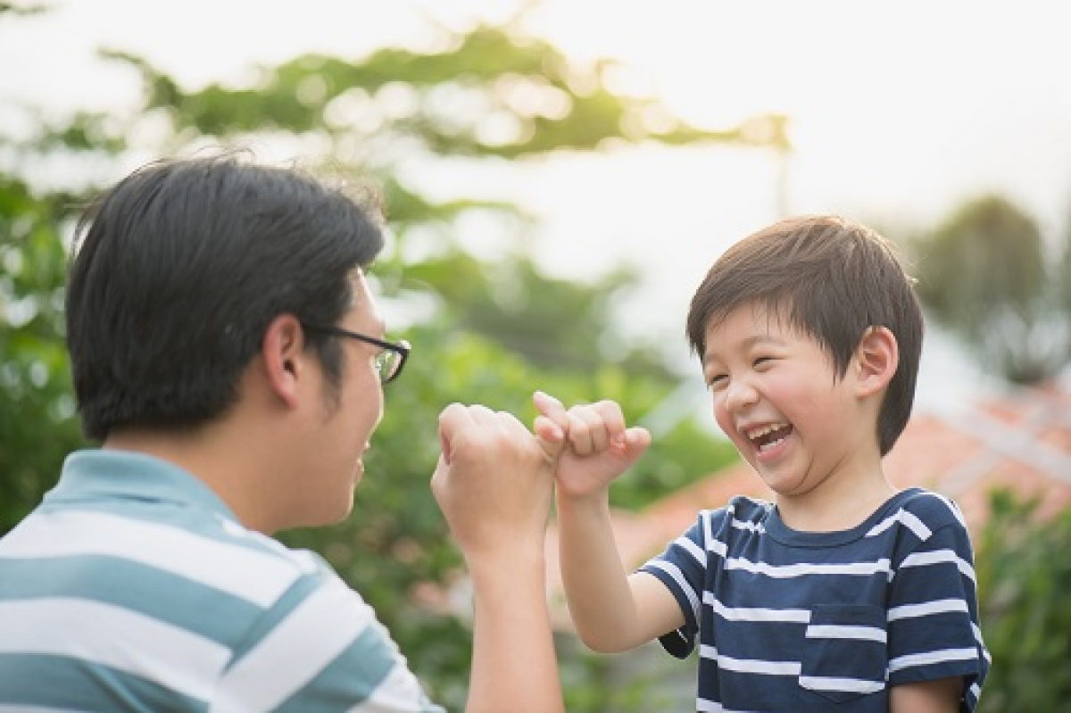 Tại sao dù giàu có đến đâu, cha mẹ cũng không nên nói với con cái? Cụ ông 70 tuổi kể ra 4 điều, ai cũng gật gù không thể phản bác- Ảnh 2. Tại sao dù giàu có đến đâu, cha mẹ cũng không nên nói với con cái? Cụ ông 70 tuổi kể ra 4 điều, ai cũng gật gù không thể phản bác- Ảnh 2.