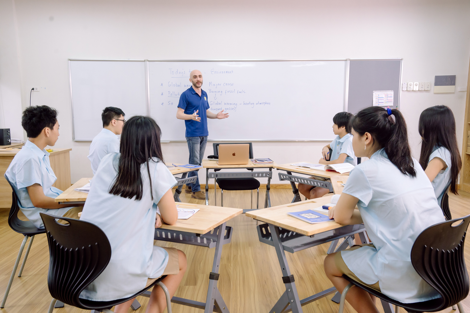 Trường liên cấp từng đạt giải kiến trúc quốc gia, nằm giữa Thủ đô nhưng tràn ngập cây xanh và ánh nắng- Ảnh 3. Trường liên cấp từng đạt giải kiến trúc quốc gia, nằm giữa Thủ đô nhưng tràn ngập cây xanh và ánh nắng- Ảnh 3.