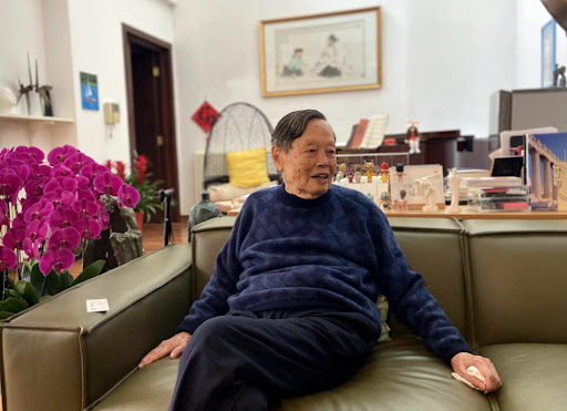 Bí quyết sống thọ của giáo sư 101 tuổi từng đạt Nobel: Không phải tập thể dục hay uống nước, mà là 4 điều này- Ảnh 3.