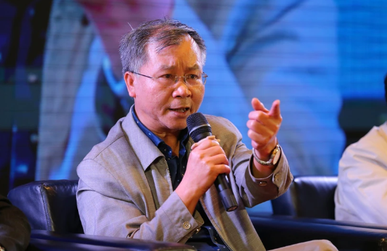 Chuyên gia kinh tế - TS Vũ Đình Ánh: Tôi không ngạc nhiên với việc người đi ô tô mua nhà ở xã hội- Ảnh 1. Chuyên gia kinh tế - TS Vũ Đình Ánh: Tôi không ngạc nhiên với việc người đi ô tô mua nhà ở xã hội- Ảnh 1.