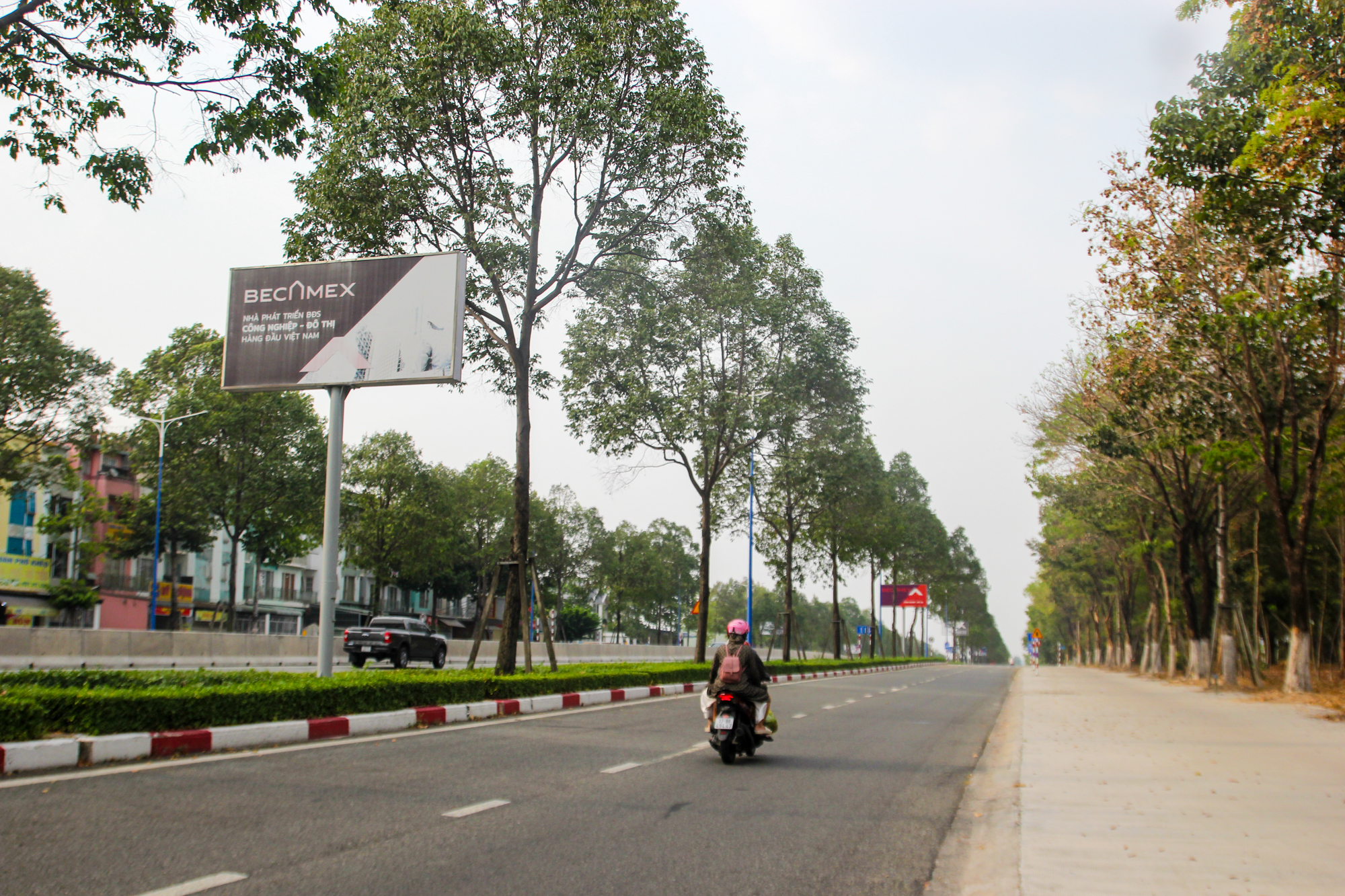 Đường tỉnh phong cách Bình Dương: rộng gấp gần 4 lần cao tốc Bắc - Nam, quy mô 10 làn xe, đẹp như dải lụa- Ảnh 8.