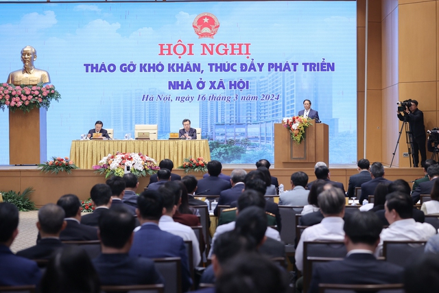 Thủ tướng: Doanh nghiệp đã làm nhà thì phải có lãi, nhưng vấn đề là lãi ở mức nào...vì nếu lãi nhiều thì người dân không mua được, lãi ít thì doanh nghiệp không vui!- Ảnh 1. Thủ tướng: Doanh nghiệp đã làm nhà thì phải có lãi, nhưng vấn đề là lãi ở mức nào...vì nếu lãi nhiều thì người dân không mua được, lãi ít thì doanh nghiệp không vui!- Ảnh 1.
