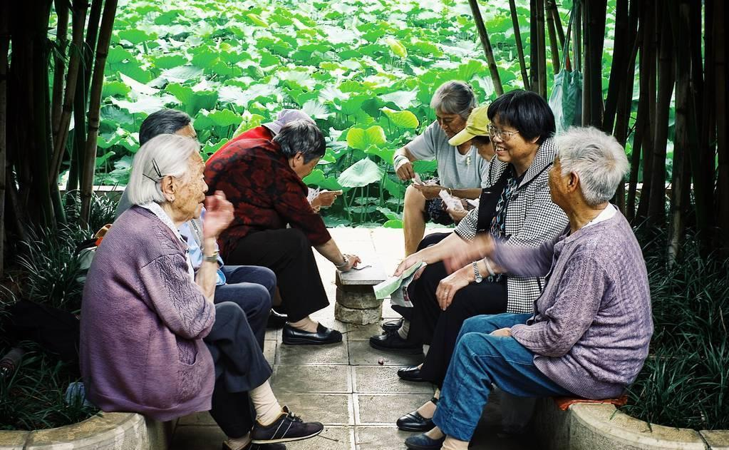 Sau 70 tuổi, vợ chồng tôi thỏa thuận: Nếu 1 người ra đi trước, người còn lại phải hứa làm 5 điều bất kể con cái phản đối ra sao- Ảnh 2. Sau 70 tuổi, vợ chồng tôi thỏa thuận: Nếu 1 người ra đi trước, người còn lại phải hứa làm 5 điều bất kể con cái phản đối ra sao- Ảnh 2.