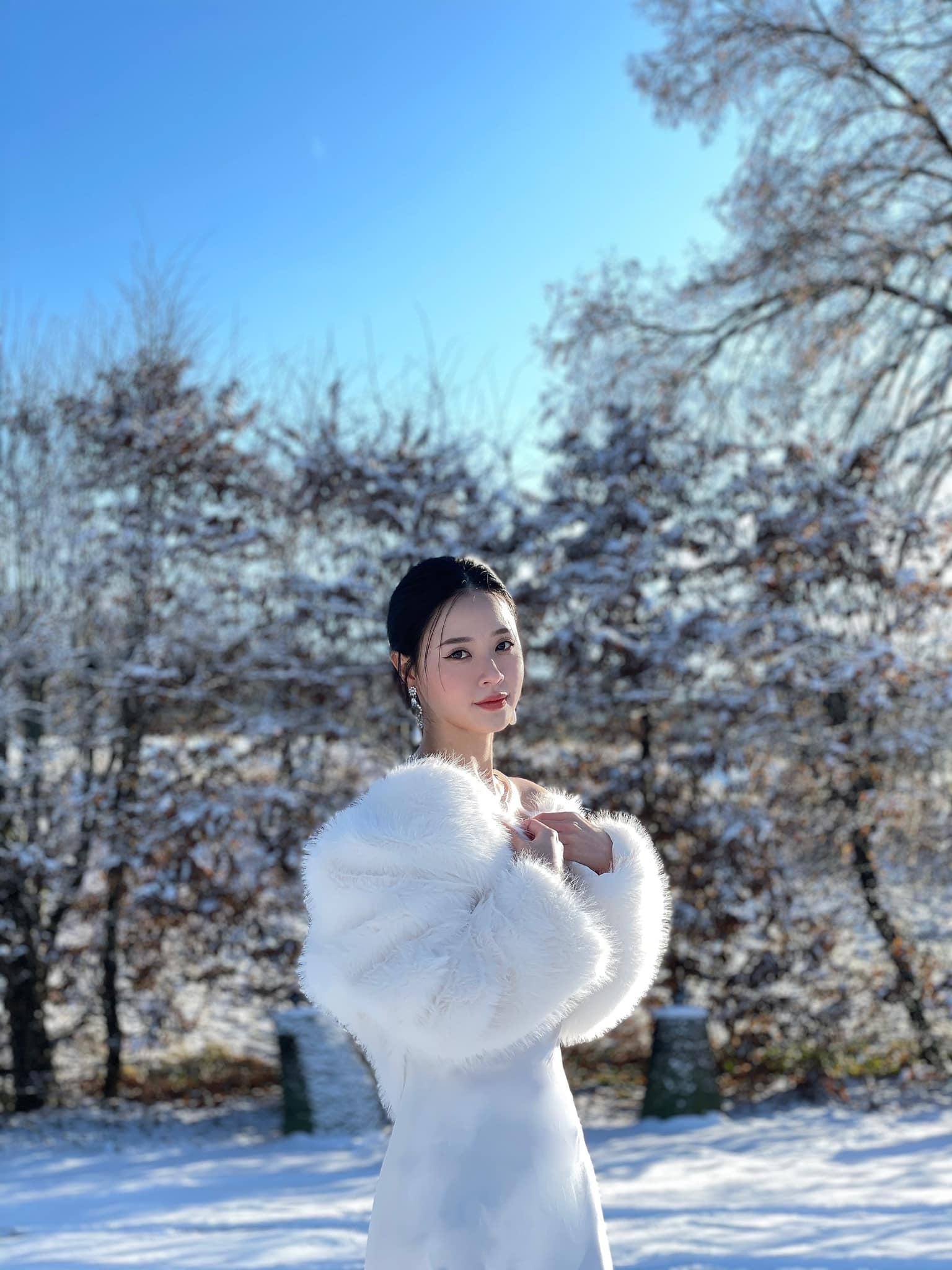 8x đạt Á khoa kép bậc ĐH lẫn Thạc sĩ, còn là “bà trùm” sổ đỏ, livestream bán đất cháy hàng: Suýt cưới thiếu gia Sài Thành, U40 vẫn độc thân- Ảnh 14.