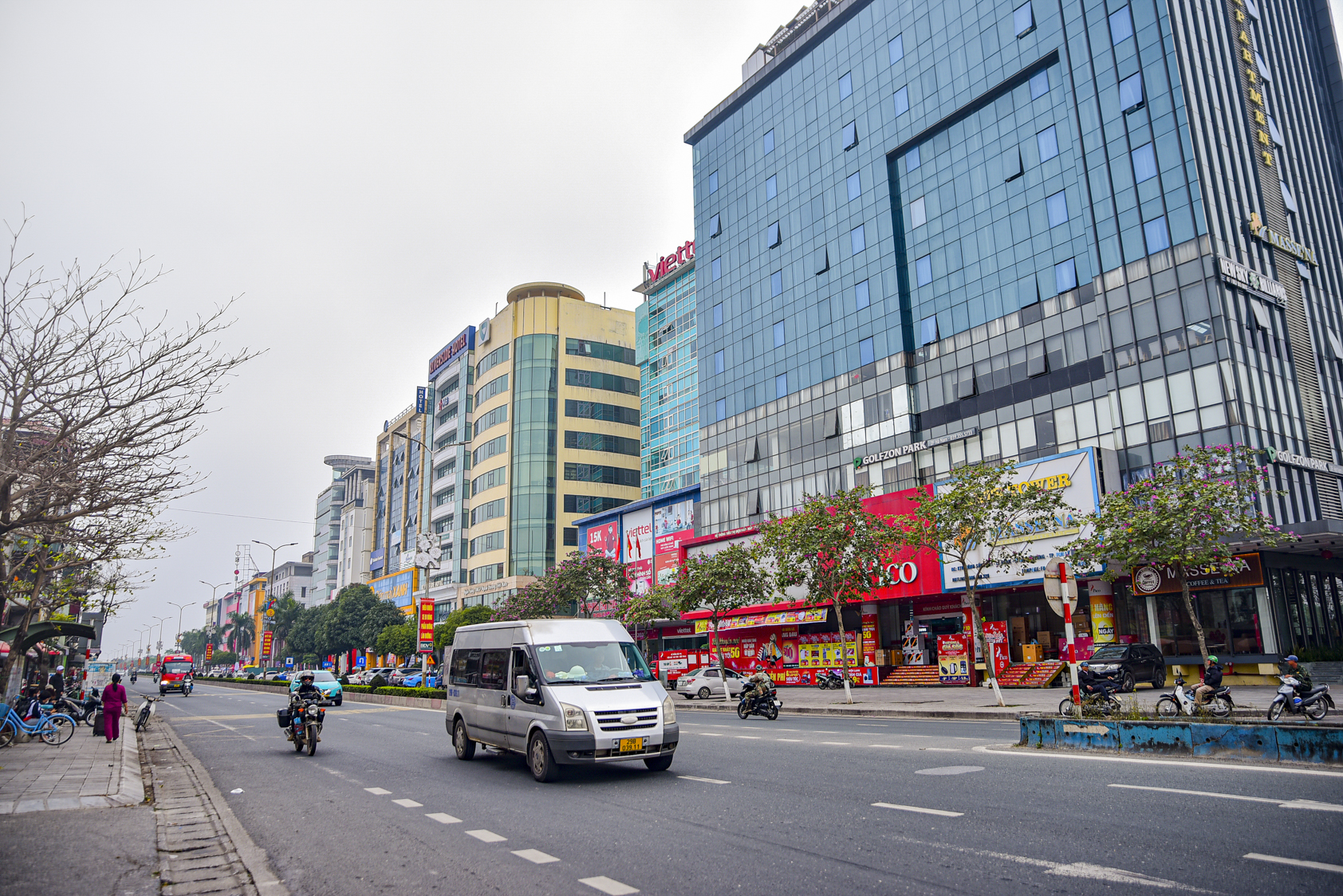 Tỉnh có ít huyện nhất cả nước thu ngân sách bằng 6 tỉnh cộng lại, định hướng trở thành thành phố trực thuộc Trung ương- Ảnh 3. Tỉnh có ít huyện nhất cả nước thu ngân sách bằng 6 tỉnh cộng lại, định hướng trở thành thành phố trực thuộc Trung ương- Ảnh 3.