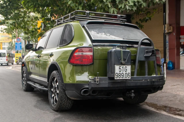 photo-1709783410580 photo-1709783410580