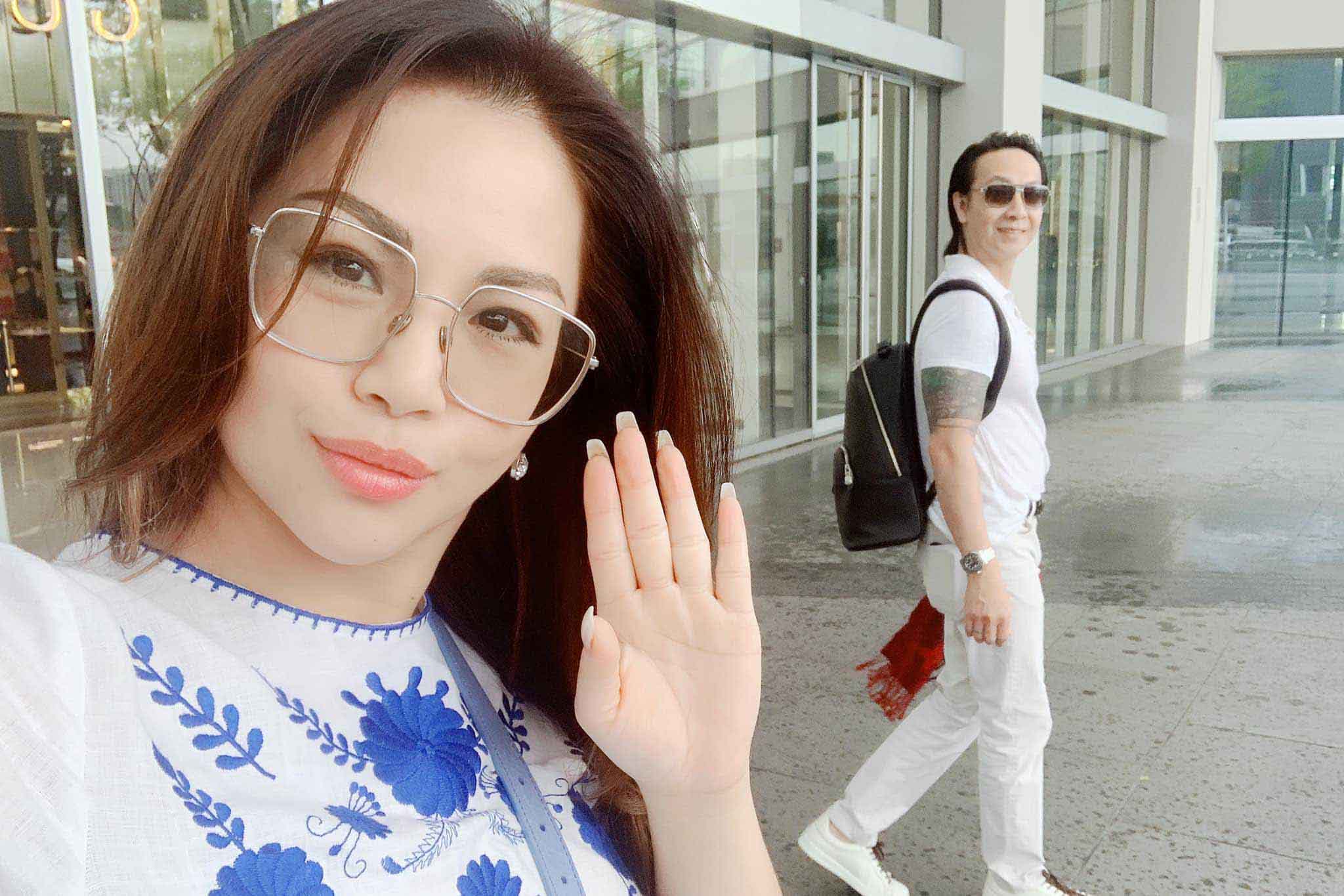 Nữ ca sĩ cưới chồng đại gia Việt kiều hơn 2 thập kỷ, không con cái mà hạnh phúc: U50 sống trong biệt thự triệu đô, sở hữu nhiều BĐS ở Mỹ- Ảnh 6. Nữ ca sĩ cưới chồng đại gia Việt kiều hơn 2 thập kỷ, không con cái mà hạnh phúc: U50 sống trong biệt thự triệu đô, sở hữu nhiều BĐS ở Mỹ- Ảnh 6.