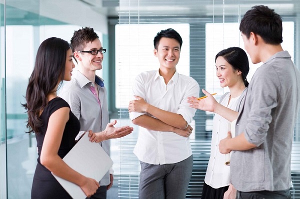 Tỷ phú Giao tiếp