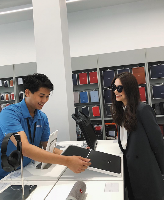 Thiếu gia nhà tỷ phú nổi nhất nhì Việt Nam với vẻ ngoài điển trai không kém diễn viên: 23 tuổi đã làm Phó tổng giám đốc, cuộc sống sang chảnh như hoàng tử- Ảnh 3. Thiếu gia nhà tỷ phú nổi nhất nhì Việt Nam với vẻ ngoài điển trai không kém diễn viên: 23 tuổi đã làm Phó tổng giám đốc, cuộc sống sang chảnh như hoàng tử- Ảnh 3.