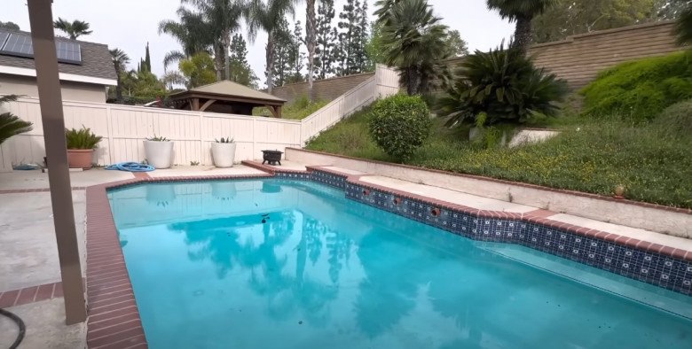 Nữ nghệ sĩ tậu 3 căn biệt thự triệu đô ở Mỹ, từng bị chồng cũ lừa 7 tỷ rồi bỏ trốn, U50 một mình nuôi 2 con- Ảnh 10.