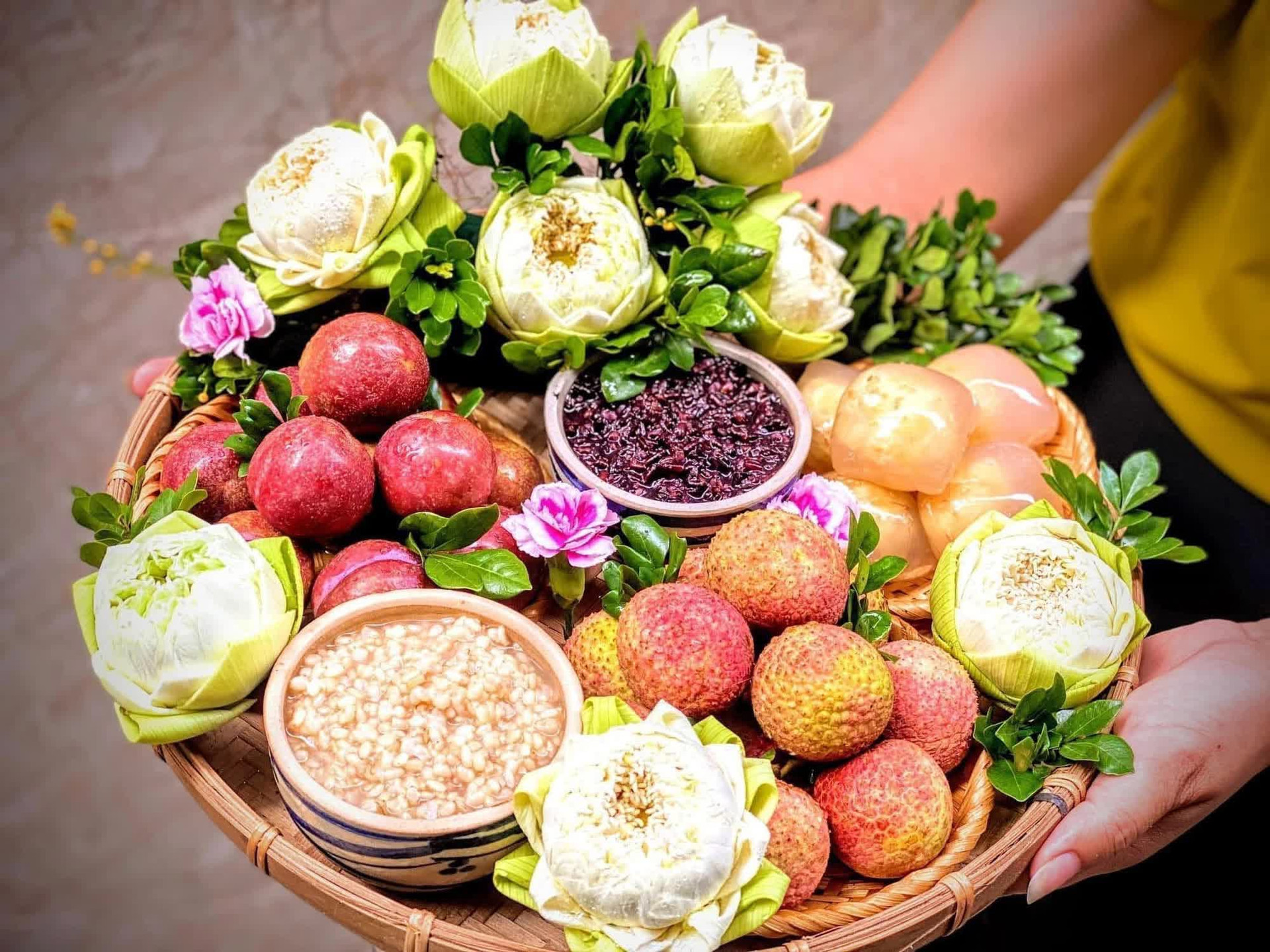 Tại sao nhiều người kiêng đi chơi trong ngày Tết Đoan ngọ?- Ảnh 2. Tại sao nhiều người kiêng đi chơi trong ngày Tết Đoan ngọ?- Ảnh 2.