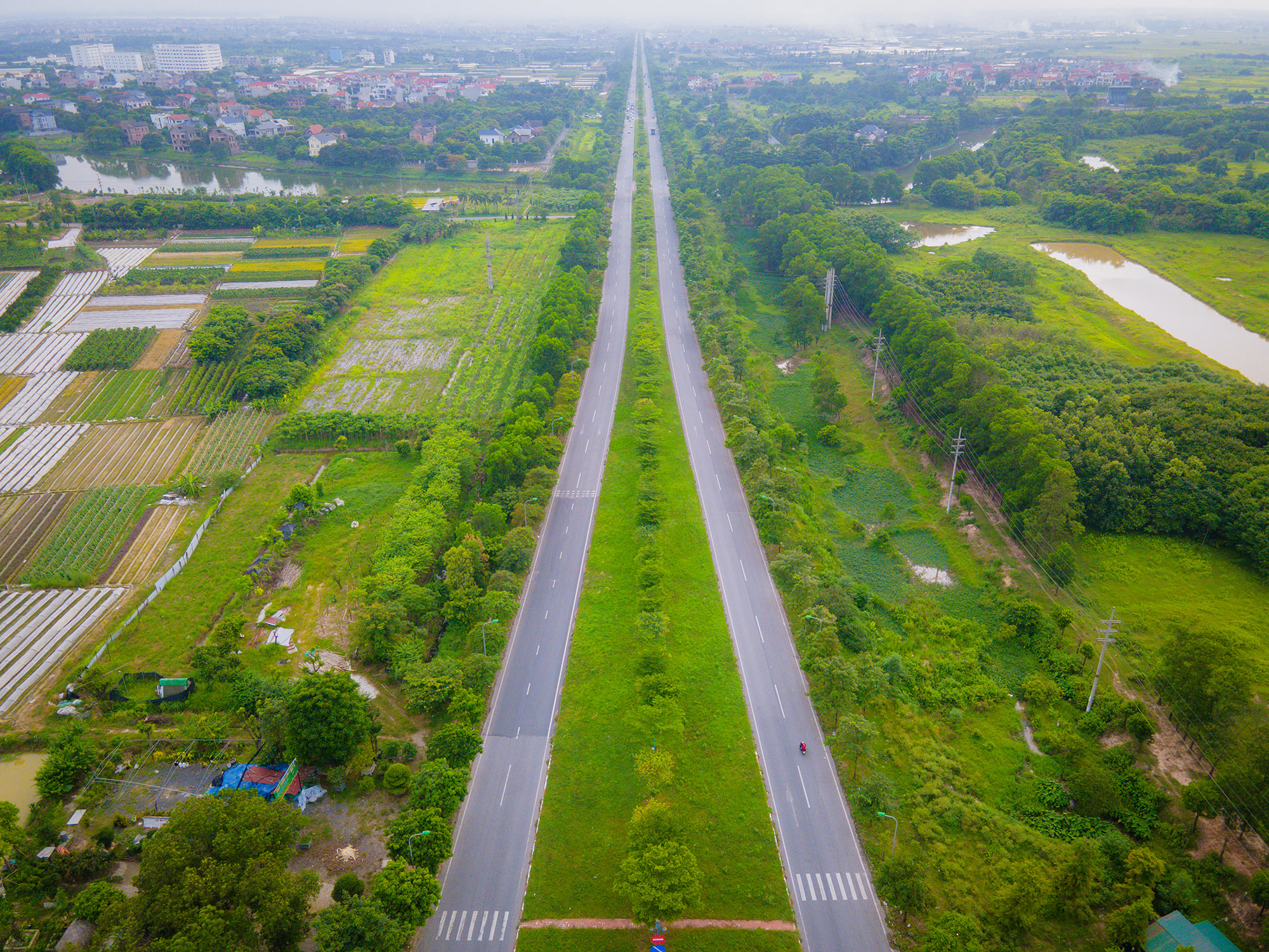 Hà Nội: Huyện nằm sát sân bay, đang làm đường cao tốc, sắp khởi công cây cầu gần 10.000 tỷ đồng- Ảnh 9.