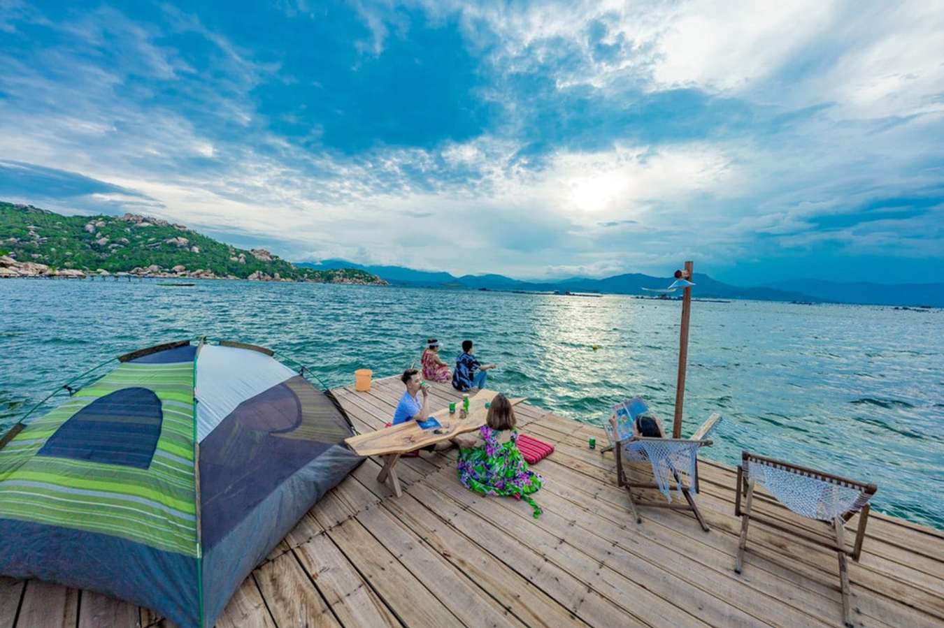 Việt Nam có 1 hòn đảo có biển xanh trong nhìn thấy tận đáy, đẹp không kém Maldives, giữ trọn nét hoang sơ mà chưa nhiều người biết- Ảnh 8. Việt Nam có 1 hòn đảo có biển xanh trong nhìn thấy tận đáy, đẹp không kém Maldives, giữ trọn nét hoang sơ mà chưa nhiều người biết- Ảnh 8.