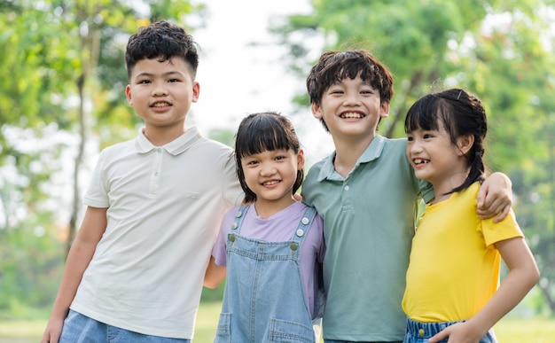 Cha mẹ thường xuyên làm 4 việc này thì xin chúc mừng: Các con dễ có EQ cao, thông minh nhanh nhạy- Ảnh 2. Cha mẹ thường xuyên làm 4 việc này thì xin chúc mừng: Các con dễ có EQ cao, thông minh nhanh nhạy- Ảnh 2.