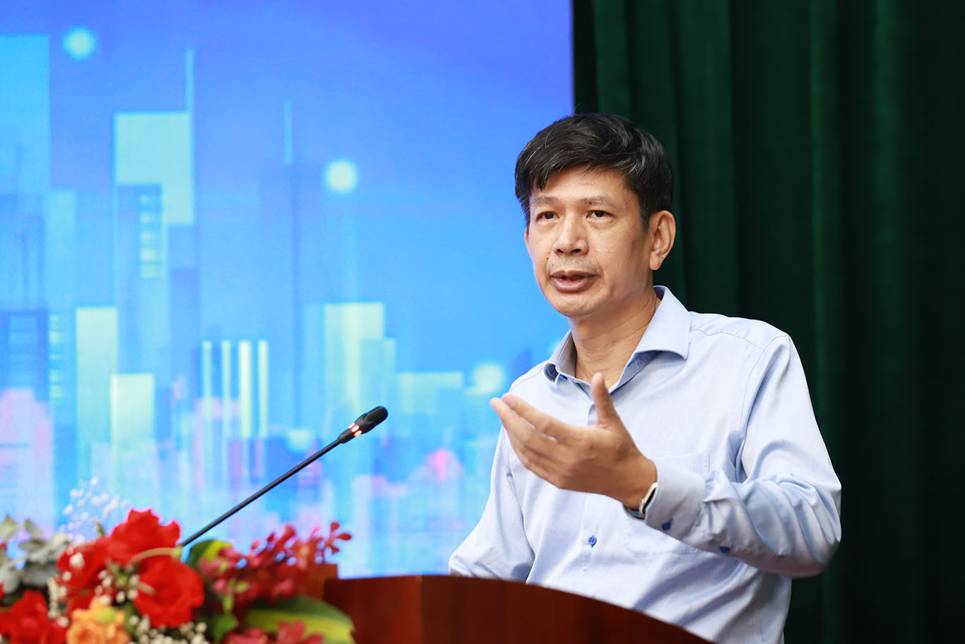 Phó Chủ tịch Hội Môi giới: Phó Chủ tịch Hội Môi giới: