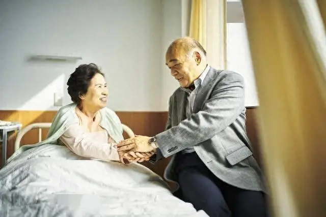 photo-1723341190058 photo-1723341190058