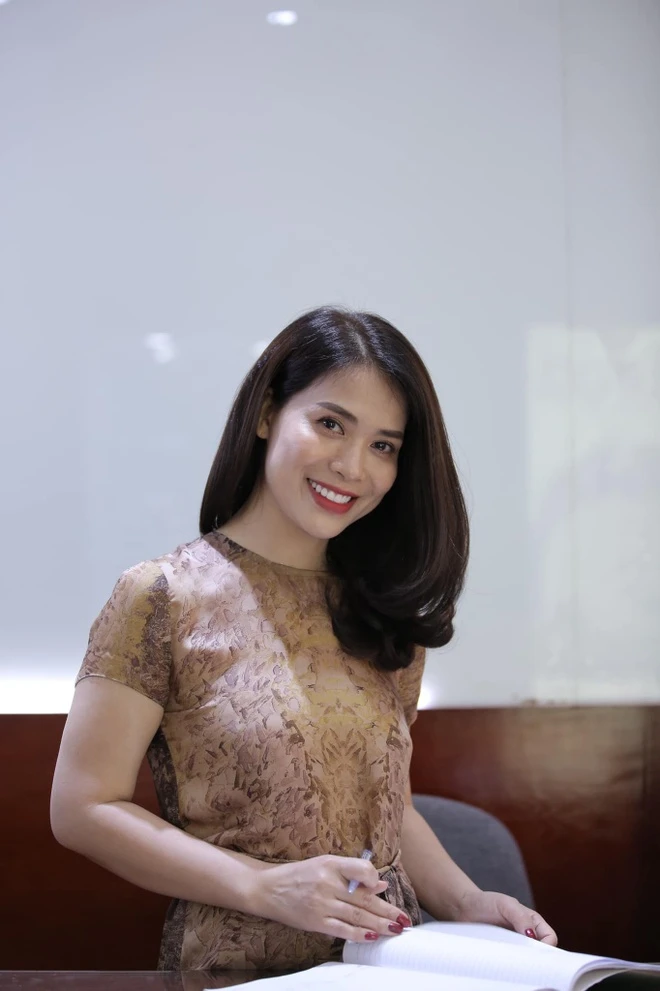 photo-1723456705155 photo-1723456705155