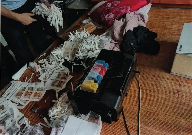 Nữ sinh kiếm 500 triệu đồng/tháng, thường xuyên gây ồn ào đêm khuya bị cảnh sát điều tra: Cảnh tượng bên trong căn nhà 3 tầng khiến nhiều người ngỡ ngàng- Ảnh 2. Nữ sinh kiếm 500 triệu đồng/tháng, thường xuyên gây ồn ào đêm khuya bị cảnh sát điều tra: Cảnh tượng bên trong căn nhà 3 tầng khiến nhiều người ngỡ ngàng- Ảnh 2.