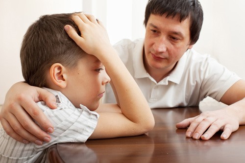 Bộ não của trẻ hay bị quát mắng và trẻ không bị quát mắng khác nhau thế nào? Nghiên cứu khoa học làm bừng tỉnh nhận thức của cha mẹ- Ảnh 3. Bộ não của trẻ hay bị quát mắng và trẻ không bị quát mắng khác nhau thế nào? Nghiên cứu khoa học làm bừng tỉnh nhận thức của cha mẹ- Ảnh 3.