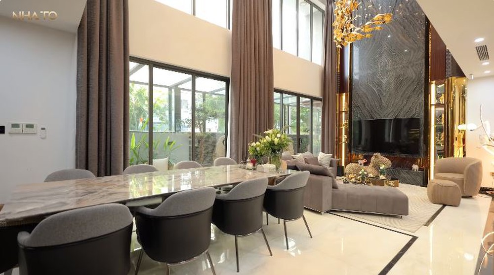 Biệt thự rộng hơn 1.100m2 của đại gia trẻ tuổi: Bể bơi vô cực view toàn Hà Nội, tường lửa an ninh 24/7 - Ảnh 10.