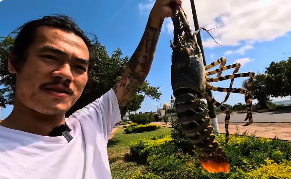 Gã ăn mày” người Hải Dương tiết lộ về nơi chỉ người nghèo mới ăn tôm hùm, ra biển sai ngày có thể rắc rối lớn - Ảnh 3.