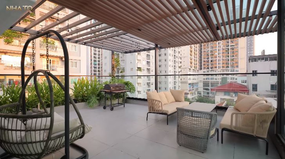 Biệt thự rộng hơn 1.100m2 của đại gia trẻ tuổi: Bể bơi vô cực view toàn Hà Nội, tường lửa an ninh 24/7 - Ảnh 4.