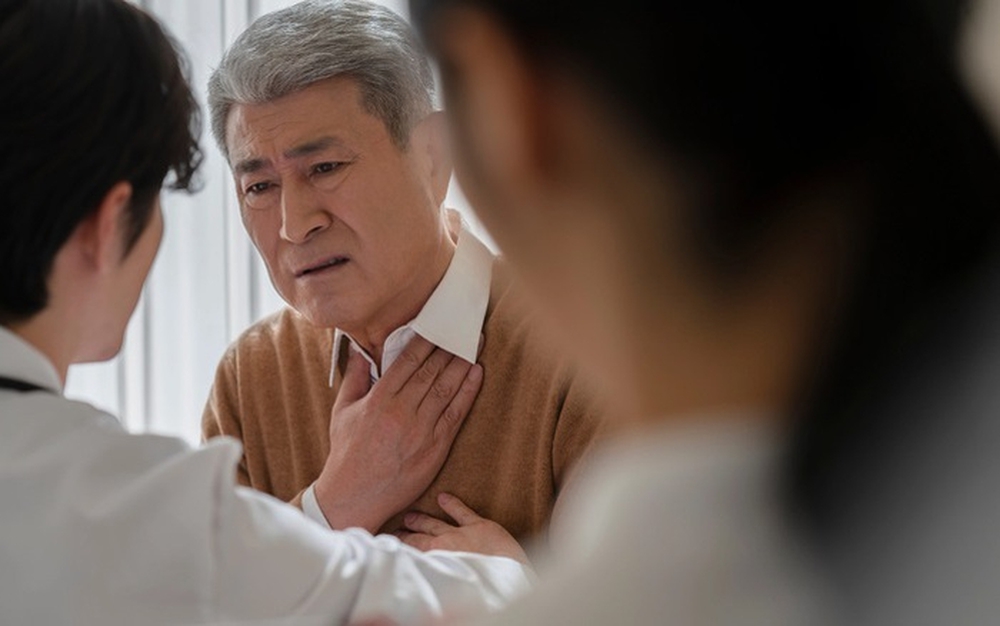 Thấy cháu trai lớn lên không giống mình, ông nội đòi đi xét nghiệm ADN không ngờ làm lộ bí mật chấn động - Ảnh 2.