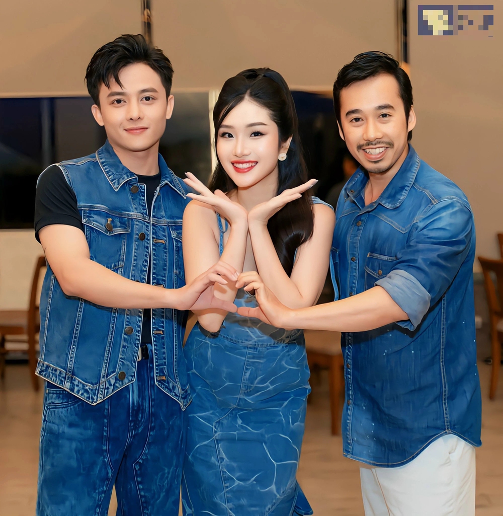 Quán quân Giọng ca vàng Bolero: Đi xe ôm, ở nhà thuê, nuôi em học đại học - Ảnh 2.