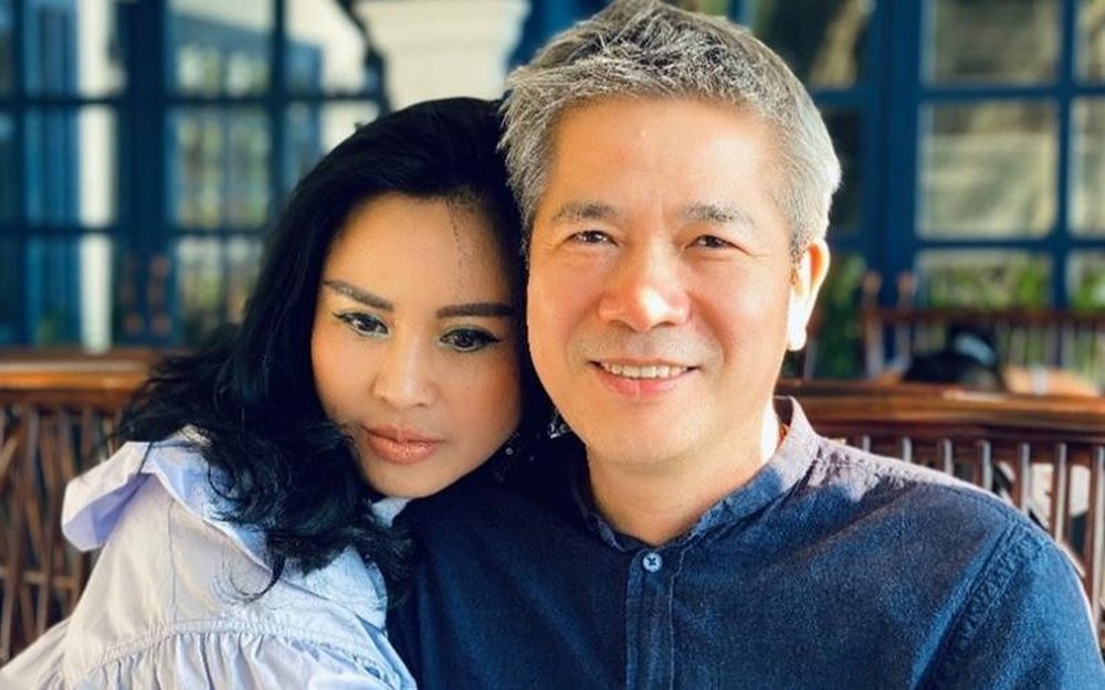 Ca sĩ xinh đẹp sắp được phong NSND: Tuổi 54 viên mãn bên chồng thứ ba là bác sĩ phong độ - Ảnh 3.