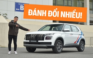 Ngồi thử Hyundai Venue bản tiêu chuẩn: Tiết kiệm 40 triệu đồng và đây là những thứ phải đánh đổi