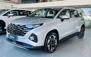 Hyundai Custin giảm giá 40 triệu tại đại lý: Bản base rẻ ngang Innova, cơ hội vươn top 3 doanh số phân khúc