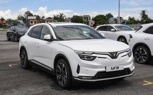 Xe nào cũng có đủ loại option màu sơn nhưng phần lớn người mua xe chỉ chuộng đúng 4 màu ‘chán’ nhất